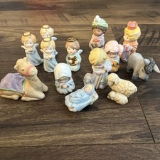 Avon nativity set for sale  Wilmington