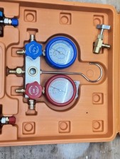 Manifold guage for sale  WATFORD