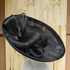 Black large hatinator for sale Black large hatinator for sale  HIGH WYCOMBE