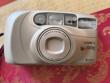 Yashica ezs zoom usato  Giulianova