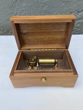 Vintage swiss reuge for sale  Media