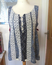 Ladies pretty odd for sale  WORTHING