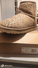 Ugg ultra mini usato  Roma