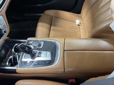 (LID ARMREST ONLY) Console Front Floor Without Heated Armrest Fits 16-21 BMW 740 comprar usado  Enviando para Brazil