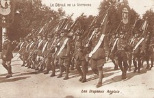 Paris victory parade d'occasion  Expédié en Belgium