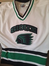 und hockey jersey for sale und hockey jersey for sale Grand Forks