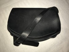 Bolsa tiracolo Urban Southern Half Moon preta couro granulado feita nos EUA comprar usado  Enviando para Brazil