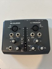 Interface de áudio e MIDI portátil M-Audio M-Track Plus 2 canais USB, usado comprar usado Interface de áudio e MIDI portátil M-Audio M-Track Plus 2 canais USB, usado comprar usado  Enviando para Brazil
