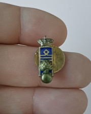Medaglia distintivo occhiello usato  Arezzo
