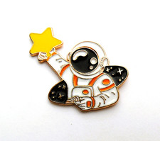 Pin cosmonaute étoile d'occasion  Saint-Brieuc