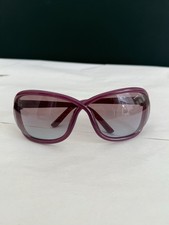 Óculos de sol feminino TOM FORD Jennifer roxo degradê 61mm FT0008 - Bom comprar usado Óculos de sol feminino TOM FORD Jennifer roxo degradê 61mm FT0008 - Bom comprar usado  Enviando para Brazil