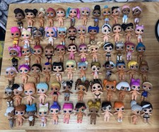 Lote ENORME Lol Surprise 110 Bonecas com Toneladas Acessórios Sapatos Bolsas Óculos 690 peças comprar usado  Enviando para Brazil