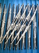 (4/QUATRO) TRICO OKTANE 18"- Lâmina de limpador de para-brisa de metal branco - Suporte de gancho comprar usado  Enviando para Brazil