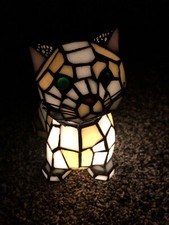 Lámpara de luz nocturna estilo vitral estilo Tiffany gatito gato ojos verdes segunda mano  Embacar hacia Mexico