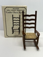 Cadeira de balanço vintage de madeira com encosto assento de palha móveis em miniatura para casa de bonecas comprar usado  Enviando para Brazil