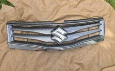 Grelha para 2013 Suzuki Grand Vitara cinza fabricante de equipamento original 82111-77KA, usado comprar usado  Enviando para Brazil