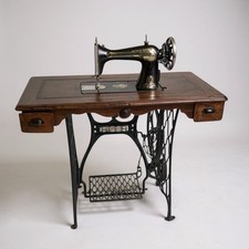 Macchina cucire singer usato  San Germano Vercellese