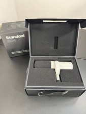 Universal audio standard d'occasion  Expédié en Belgium