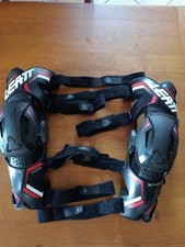 Ginocchiere tutori motocross usato Ginocchiere tutori motocross usato  Visone