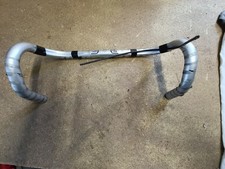 Guidon deda anatomic d'occasion  La Tour-du-Pin