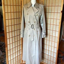 Burberry trench coat for sale  Howey in the Hills