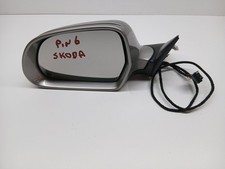 Specchietto retrovisore sinist usato Specchietto retrovisore sinist usato  Italia