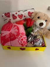 Gift baskets valentine for sale  Shipping to Ireland