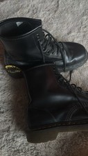 Dr. martens 1460 usato  Roma