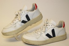 Veja leather sneakers d'occasion  Expédié en Belgium