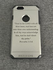 Capa iPhone 6 Ft. Provérbios 3:5-6 feita sob medida 1 de 1 “JESUS IS KING” comprar usado  Enviando para Brazil