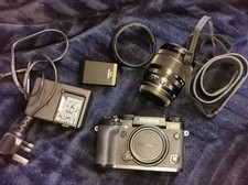 Fuji digital camera for sale  SWADLINCOTE