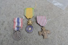 Lot medailles medaille d'occasion  Lempdes