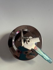 locking fuel cap for sale  GRIMSBY