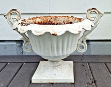cast iron urn for sale  Palmyra