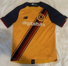 Camisa de futebol AS ROMA 2021/2022 TERCEIRA CAMISA NEW BALANCE Pequena P comprar usado  Enviando para Brazil