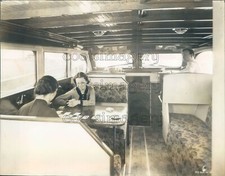 Foto de imprensa feminina 1936 cartas de jogar Chris Craft cabine cruzador década de 1930 barco comprar usado  Enviando para Brazil