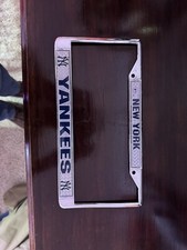 Placa de licença de metal New York Yankees moldura etiqueta capa cromada 6x12 polegadas comprar usado  Enviando para Brazil