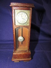 Standuhr antike puppenstube gebraucht kaufen Standuhr antike puppenstube gebraucht kaufen  Saarwellingen