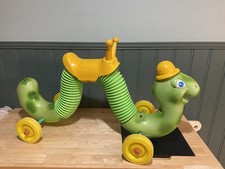 Brinquedo vintage anos 1970 Hasbro polegadas minhoca passeio minhoca som clicável crianças crianças comprar usado  Enviando para Brazil