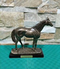 Seabiscuit statuetta cavallo usato  Scafati