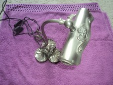 Jolie ancienne lampe d'occasion  Nancy-