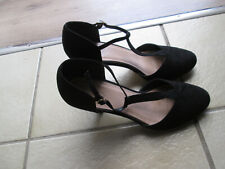 Chaussures escarpins noirs d'occasion  Beauvais