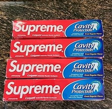 4 Tubes Of Supreme New York ®/Colgate® pasta de dentes X 4  comprar usado  Enviando para Brazil
