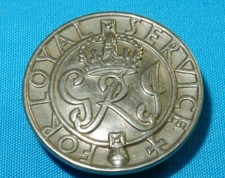 Ww2 kings badge for sale  SANDHURST