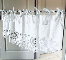 Cantonnière broderies main d'occasion  Béziers