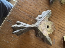 Quincaillerie ancienne pieds d'occasion  Aiffres