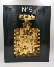 Fond présentoir parfum d'occasion  Marboz