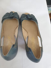 Trotteur cuir bleu d'occasion  Pont-Sainte-Maxence