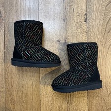 Ugg kids classic for sale  Hemlock