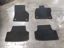 TAPETES DE ASSOALHO 14-18 VW GOLF GTI (CONJUNTO DE TAPETE), usado comprar usado  Enviando para Brazil